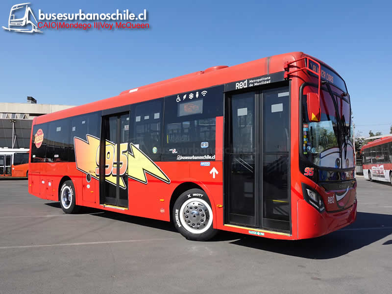 VOY Santiago SPA, Especial Rayo Mc Queen | CAIO Mondego II - Scania K250UB